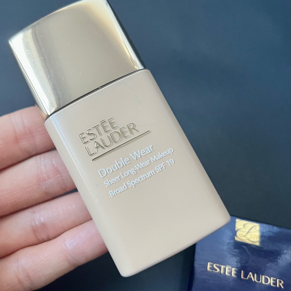 Estee Lauder Double Wear Sheer Long Wear Makeup SPF 19, 1W1 Bone